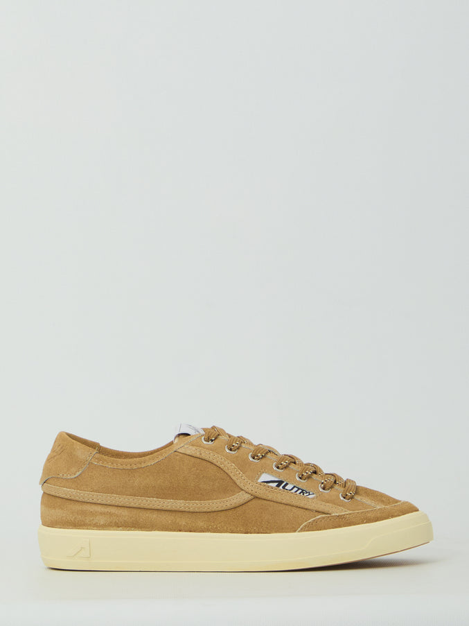 Autry Windscape Low Sneakers In Suede Foam Beige