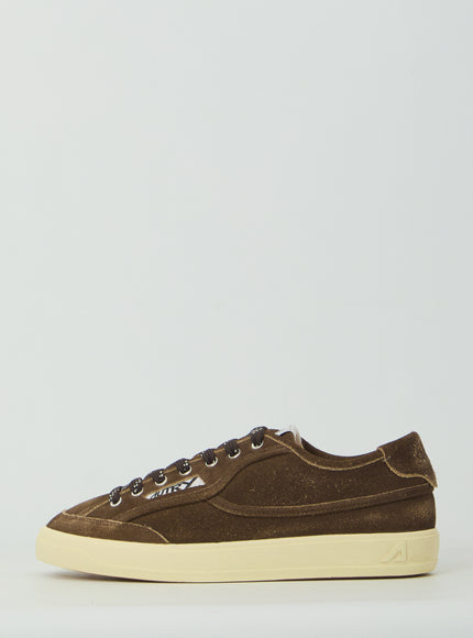 Autry Windscape Low Sneakers In Mustang Suede