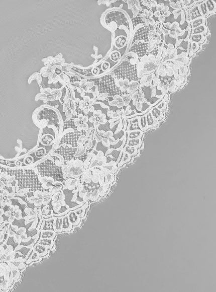 Rosa Clará Couture Soft Tulle Lace Wedding Veil