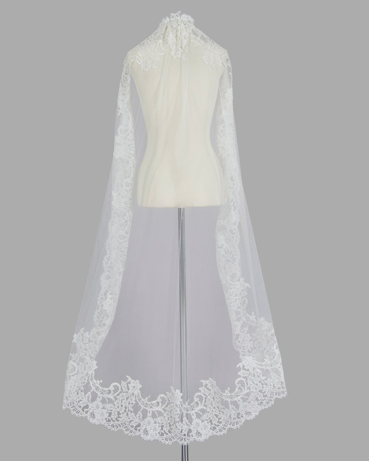 Rosa Clará Couture Soft Tulle Lace Wedding Veil
