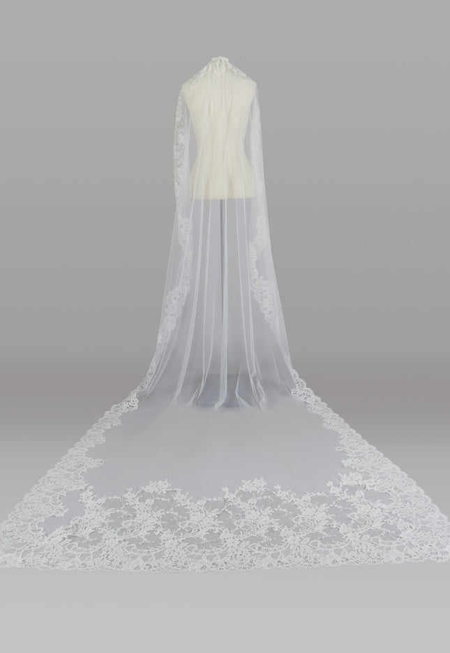 Rosa Clará Couture Manila Rebrodé Lace Soft Tulle Wedding Veil