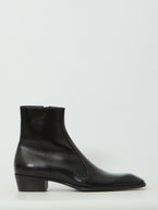 40 / Black