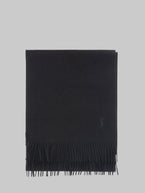 QT / Black