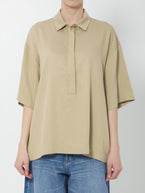 M / Beige