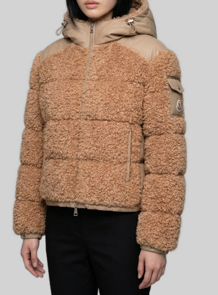 Moncler Short Alpestre Teddy Down Jacket