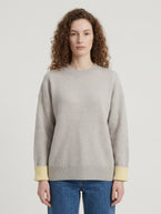 M / Grey