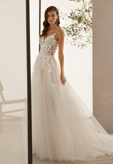 Rosa Clará Soft Carpi Lace & Tulle Princess Wedding Dress