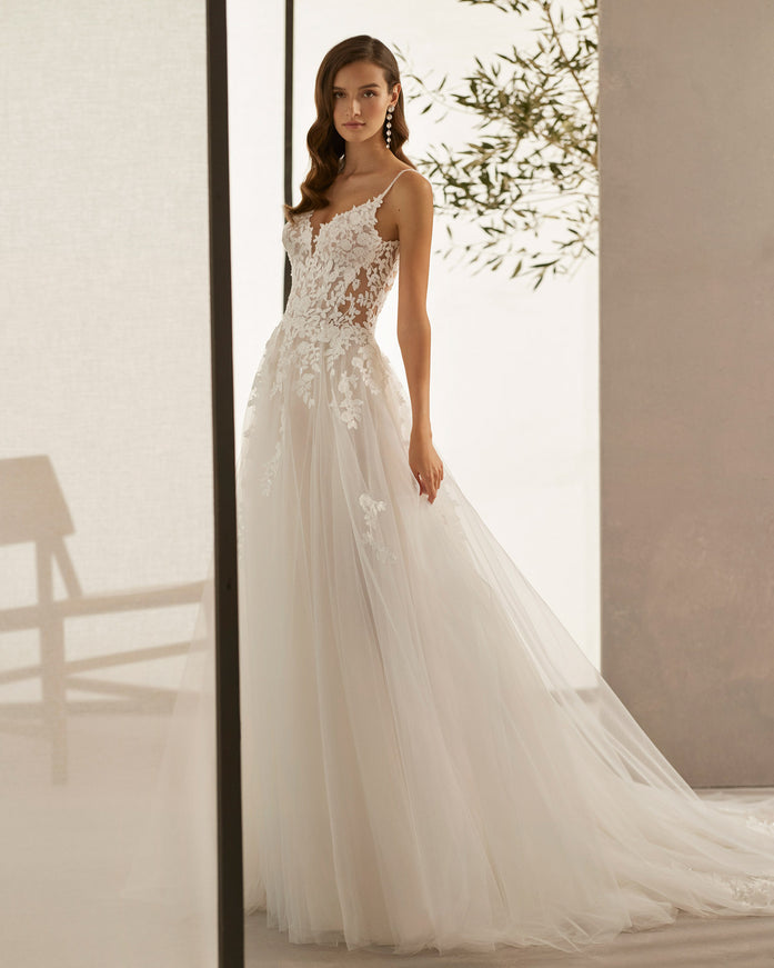 Rosa Clará Soft Carpi Lace & Tulle Princess Wedding Dress