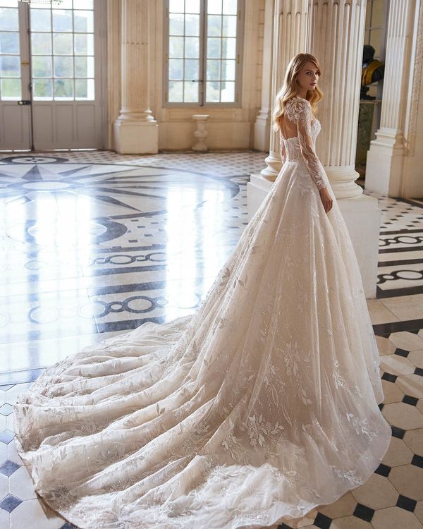 Rosa Clará Eneida Wedding Gown