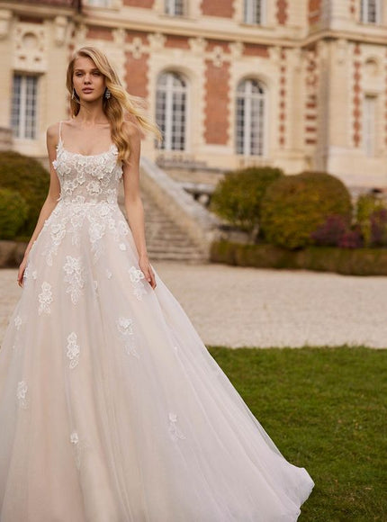 Rosa Clará Ersel Lace & Tulle A-Line Princess Wedding Dress