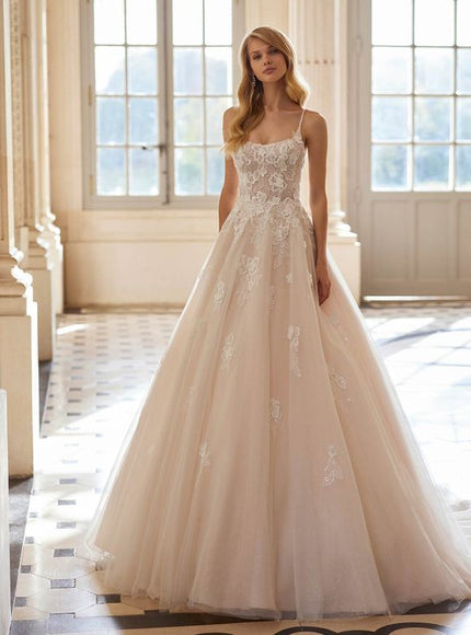 Rosa Clará Ersel Lace & Tulle A-Line Princess Wedding Dress
