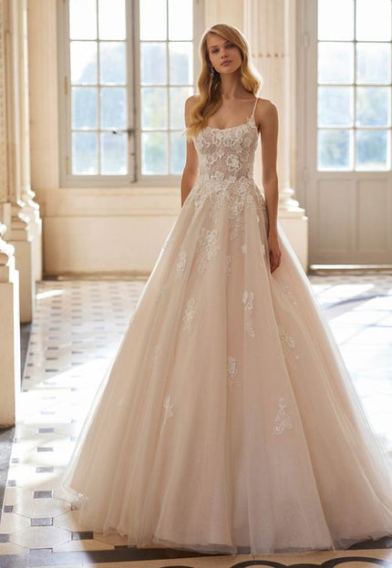 Rosa Clará Ersel Lace & Tulle A-Line Princess Wedding Dress