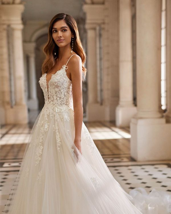 Rosa Clará Ethel Lace & Tulle Princess Wedding Dress