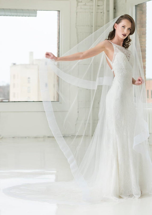 Hana Two-Tier Cathedral Pleated Horsehair Veil