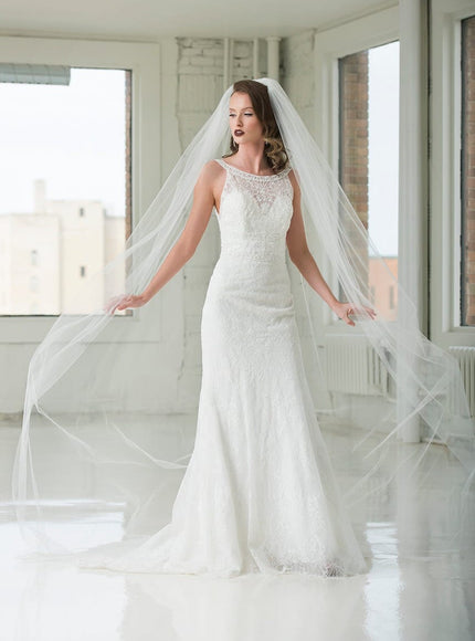1902 Plain Cathedral Length Veil