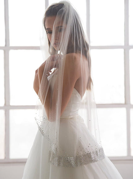 Ambrosia Heavy Crystal Fingertip Veil