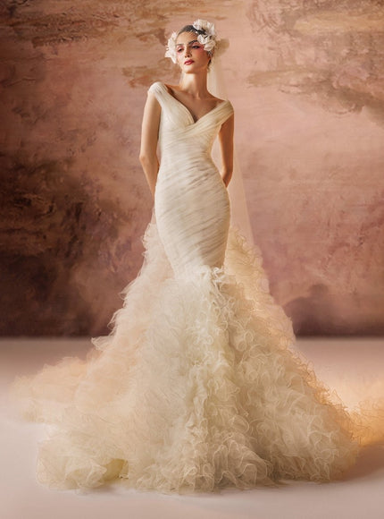 Gemy Maalouf Chemin Gown