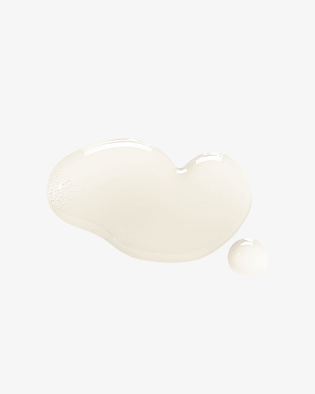 Natura Bisse Diamond Cocoon Hydrating Essence texture