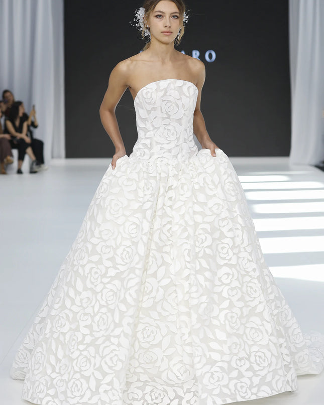 Lazaro Maison Perez Cyndy Wedding Dress