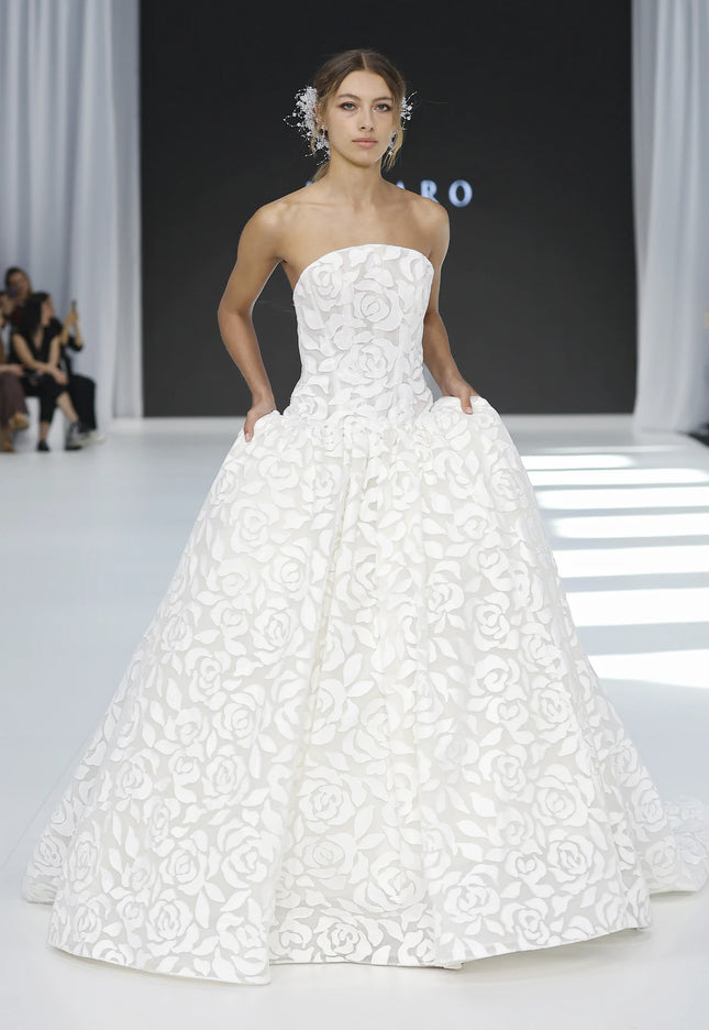 Lazaro Maison Perez Cyndy Wedding Dress
