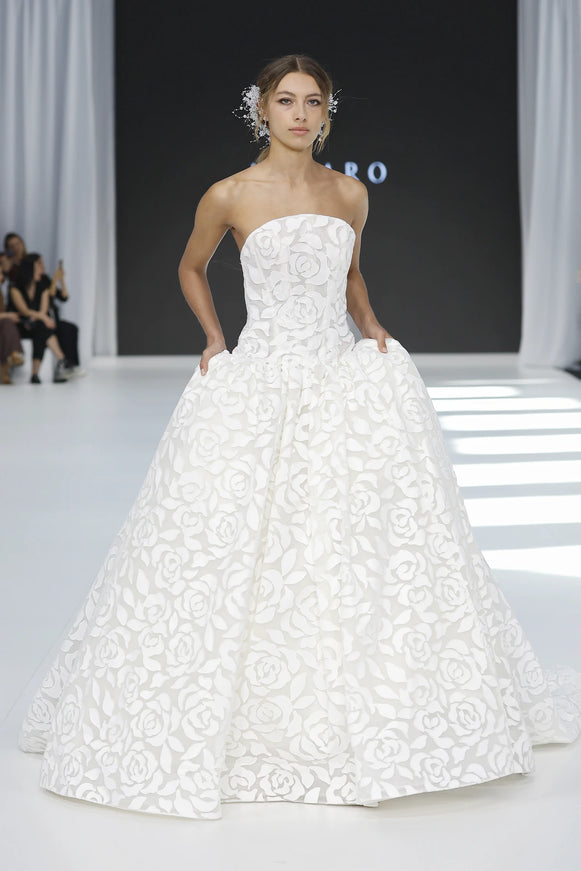 Lazaro Maison Perez Cyndy Wedding Dress