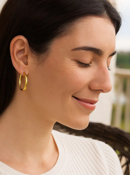 14k Yellow Gold Polished Hoop Earrings (30 mm)