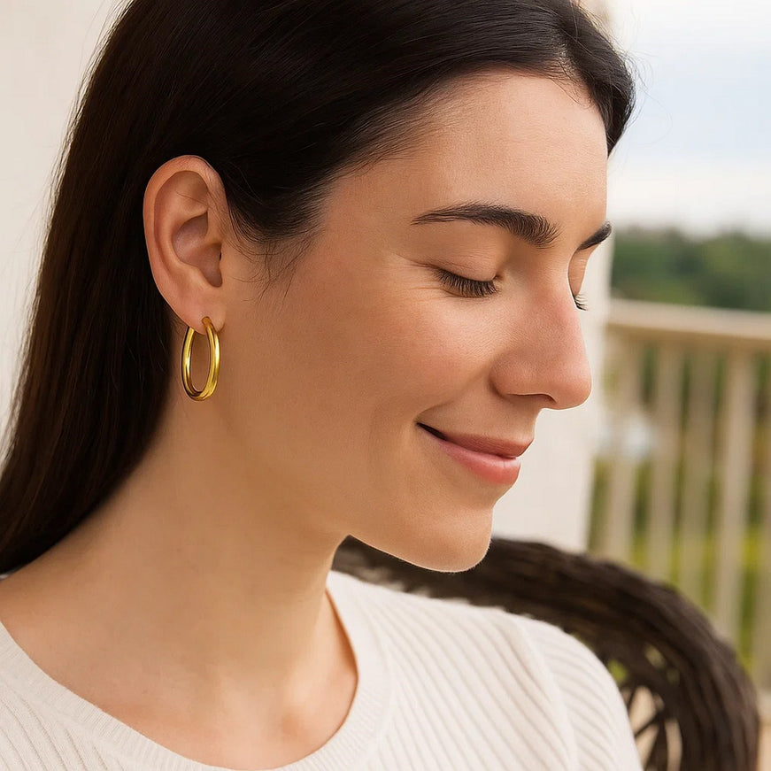 14k Yellow Gold Polished Hoop Earrings (30 mm)