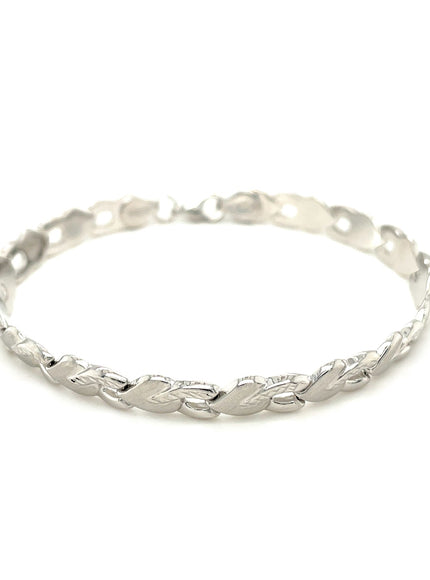 14k White Gold Heart Shape Textured Bracelet