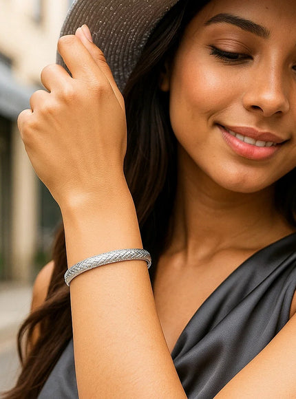 14k White Gold Diamond Carved Bangle (6.0 mm)