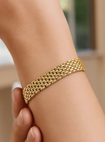 14k Yellow Gold Flexible Panther 9.0mm Line Bracelet