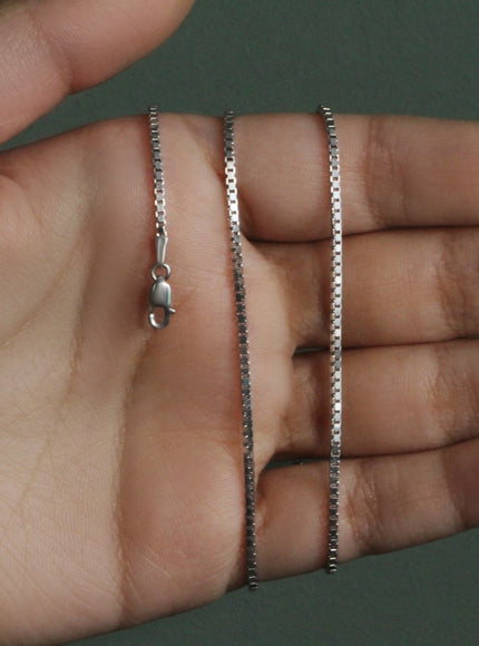 14k White Gold Classic Box Chain 1.4mm