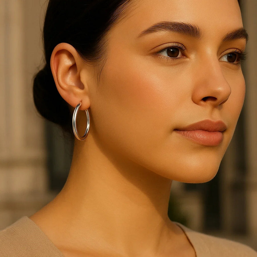 14k White Gold Polished Hoop Earrings (30 mm)