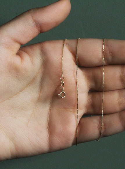 10k Yellow Gold Classic Box Chain 0.6mm