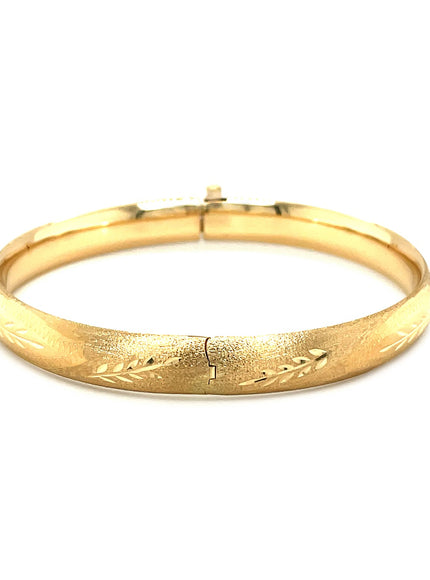 Classic Floral Carved Bangle in 14k Yellow Gold (8.0mm)