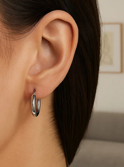 14k White Gold Polished Hoop Earrings (15 mm)