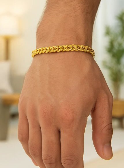 3.9mm 14k Yellow Gold Square Franco Bracelet