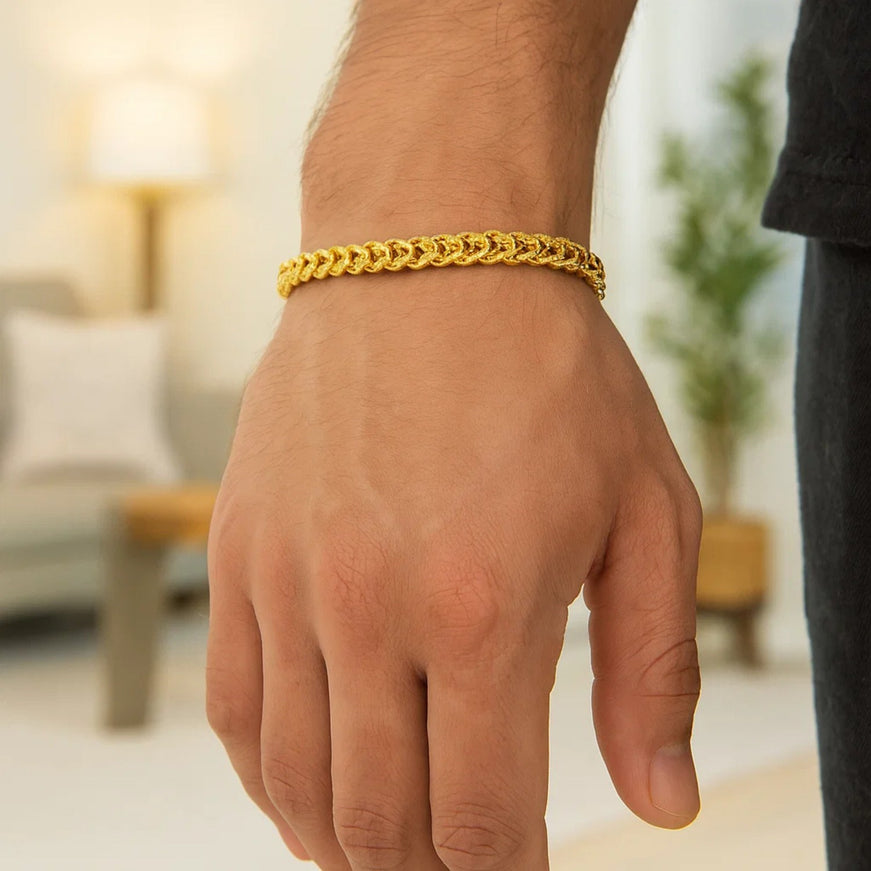 3.9mm 14k Yellow Gold Square Franco Bracelet