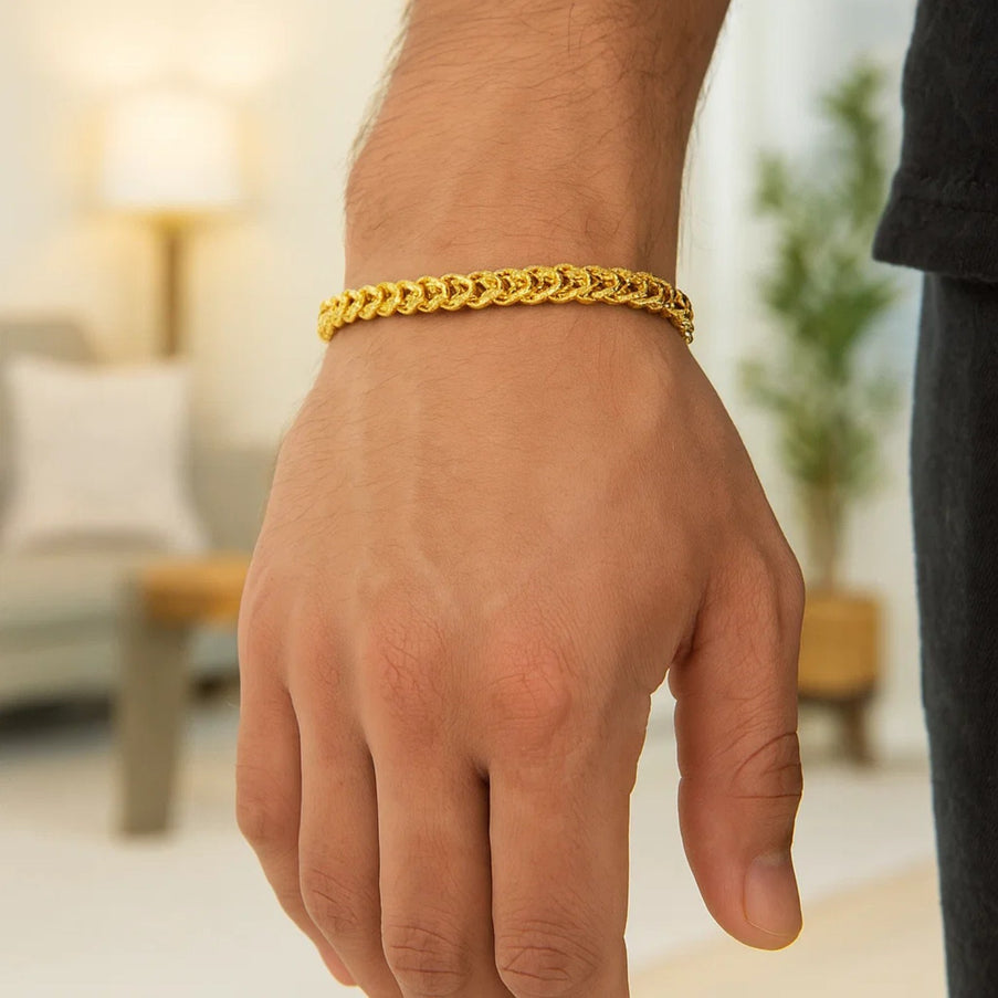 3.9mm 14k Yellow Gold Square Franco Bracelet
