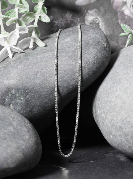 14k White Gold Classic Box Chain 1.1mm