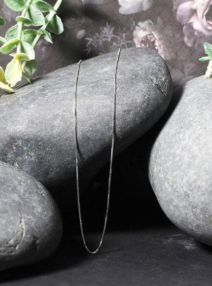 10k White Gold Classic Box Chain 0.45mm