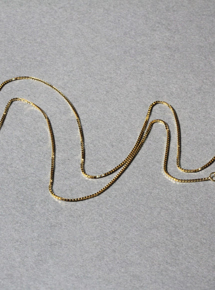 14k Yellow Gold Classic Box Chain 0.7mm