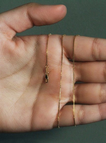 14k Yellow Gold Classic Box Chain 0.7mm