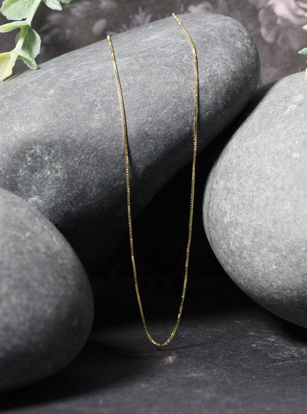 18k Yellow Gold Box Chain 0.6mm