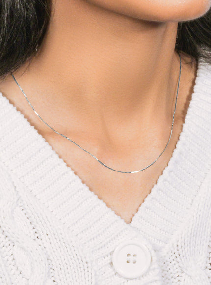 18k White Gold Box Chain 0.6mm