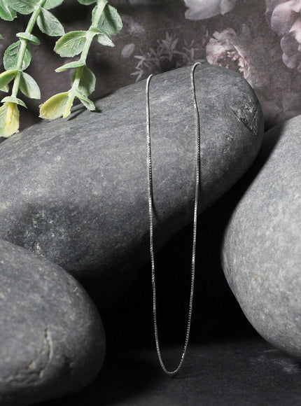 10k White Gold Classic Box Chain 0.6mm