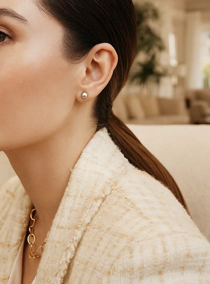 14k White Gold Classic Round Stud Earrings (5.0 mm)