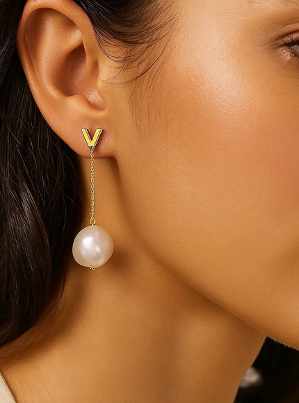 14k Yellow Gold Tesoro Pearl Drop Earrings