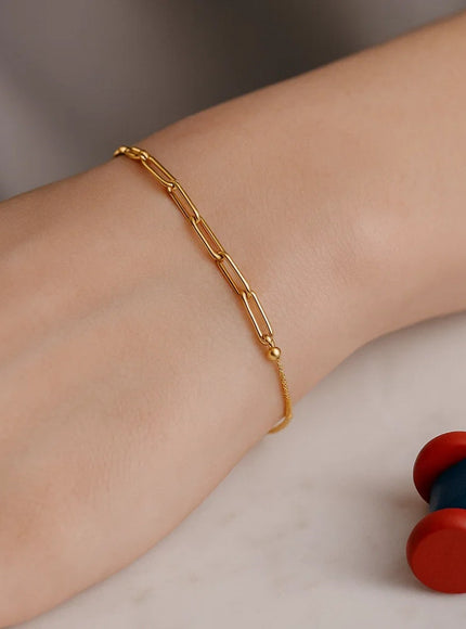 14K Yellow Gold Adjustable Bracelet with Paperclip Chain