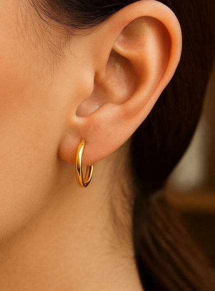 14k Yellow Gold Petite Polished Round Hoop Earrings