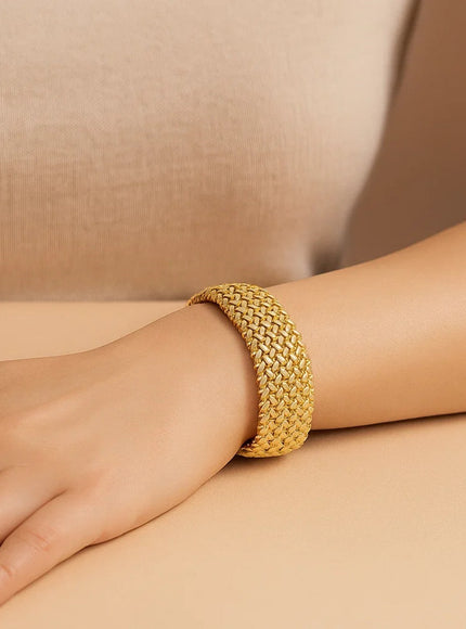 14k Yellow Gold High Polish Thick Braided Bracelet (14.5mm)